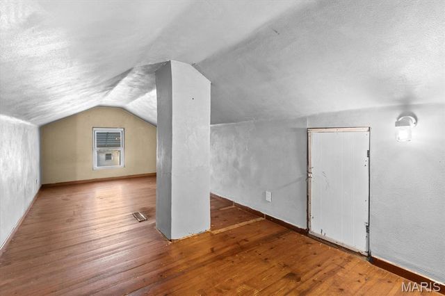 1910 E Belle Avenue, Belleville, IL 62221