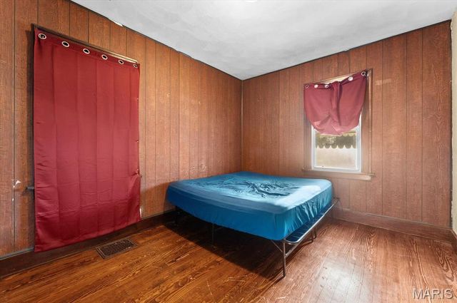 1910 E Belle Avenue, Belleville, IL 62221