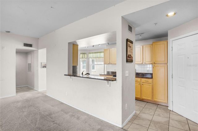 425 SUMMIT RIDGE PLACE 211, Longwood, FL 32779