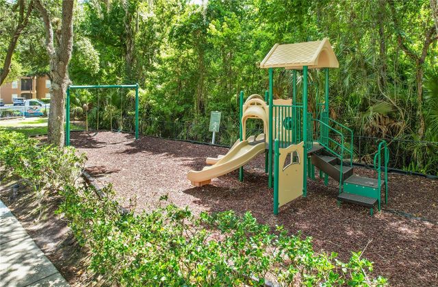 425 SUMMIT RIDGE PLACE 211, Longwood, FL 32779
