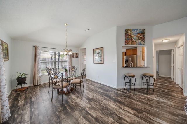 22614 Willow Branch, Tomball, TX 77375