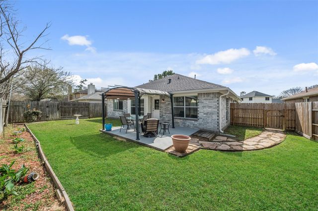22614 Willow Branch, Tomball, TX 77375
