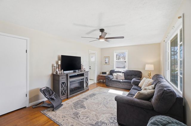 80 Carlisle Avenue, Springfield, OH 45504