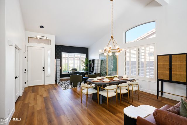 9871 E GELDING Drive, Scottsdale, AZ 85260