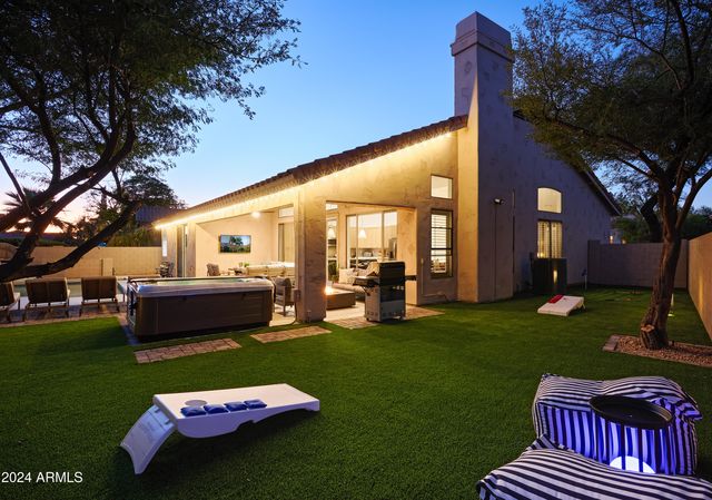 9871 E GELDING Drive, Scottsdale, AZ 85260