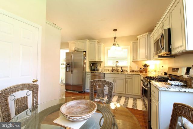 21 VETTERLEIN AVE, Hamilton, NJ 08619