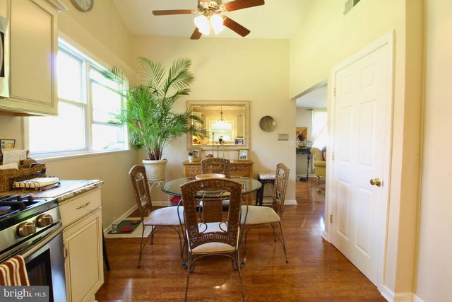 21 VETTERLEIN AVE, Hamilton, NJ 08619