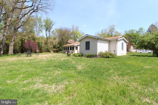 21 VETTERLEIN AVE, Hamilton, NJ 08619