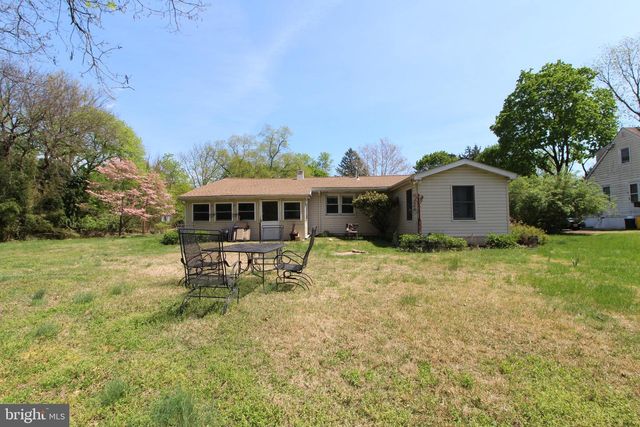 21 VETTERLEIN AVE, Hamilton, NJ 08619