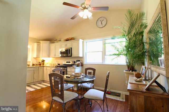 21 VETTERLEIN AVE, Hamilton, NJ 08619