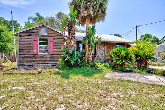 1320 Lakeview Drive, Sebring, FL 33870