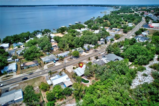 1320 Lakeview Drive, Sebring, FL 33870