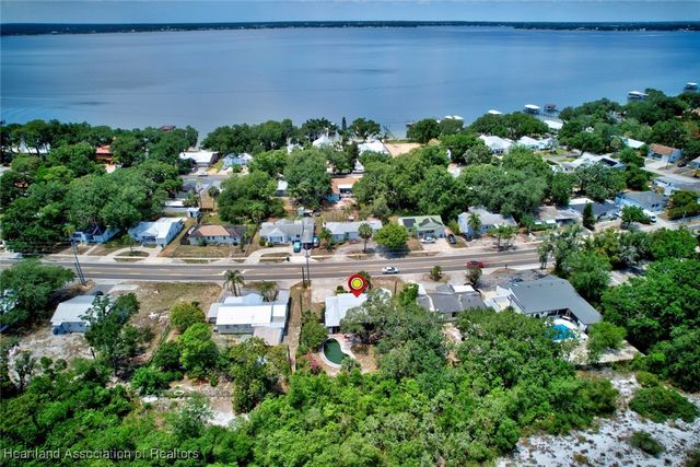 1320 Lakeview Drive, Sebring, FL 33870