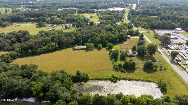 820 Highway 68, Crossville, TN 38555