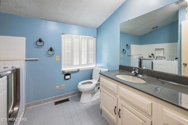 820 Highway 68, Crossville, TN 38555