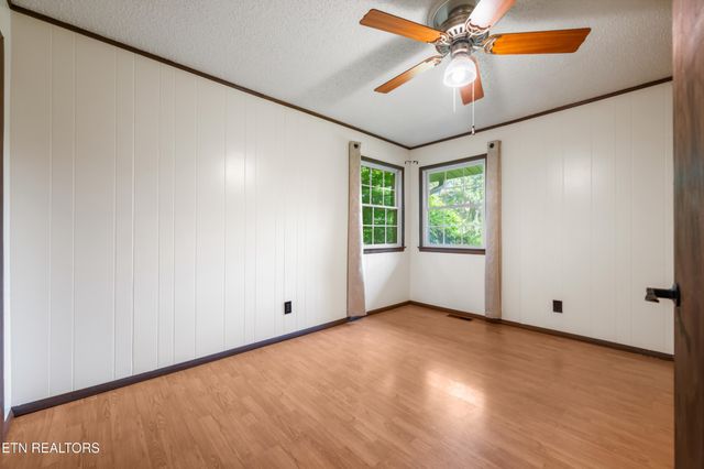 820 Highway 68, Crossville, TN 38555