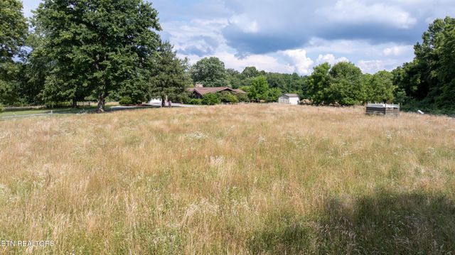 820 Highway 68, Crossville, TN 38555