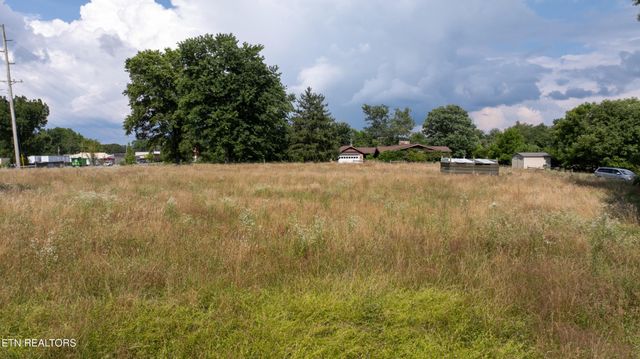 820 Highway 68, Crossville, TN 38555