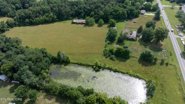 820 Highway 68, Crossville, TN 38555