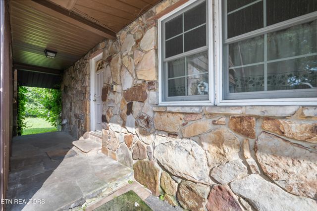 820 Highway 68, Crossville, TN 38555