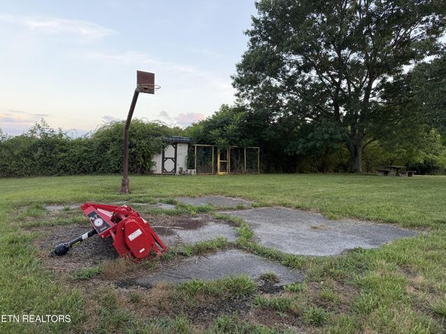 820 Highway 68, Crossville, TN 38555
