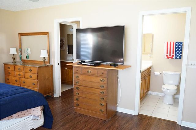 408 GLOUCESTER BOULEVARD 33, Sun City Center, FL 33573