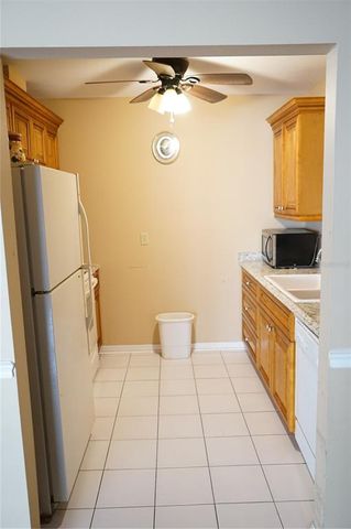 408 GLOUCESTER BOULEVARD 33, Sun City Center, FL 33573