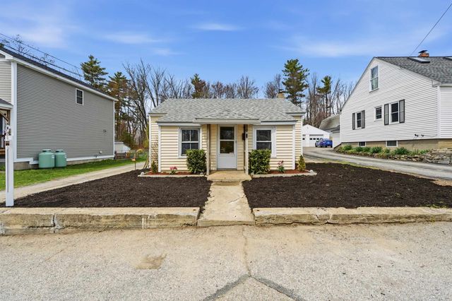 10 Lindy Street, Pembroke, NH 03275