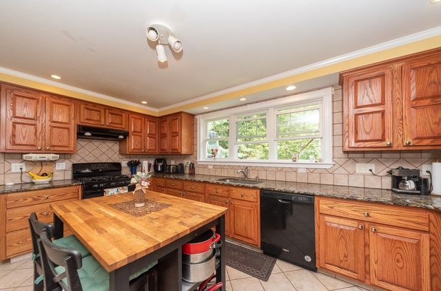 30 Phillips Ave, Stoughton, MA 02072