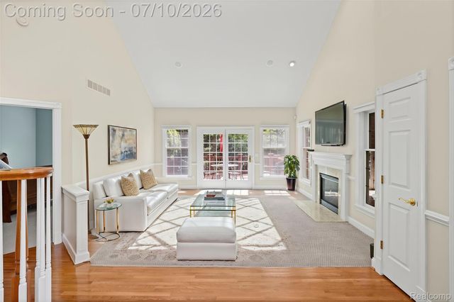 44493 Broadmoor Boulevard, Northville Township, MI 48168