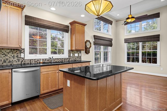 44493 Broadmoor Boulevard, Northville Township, MI 48168