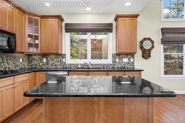 44493 Broadmoor Boulevard, Northville Township, MI 48168