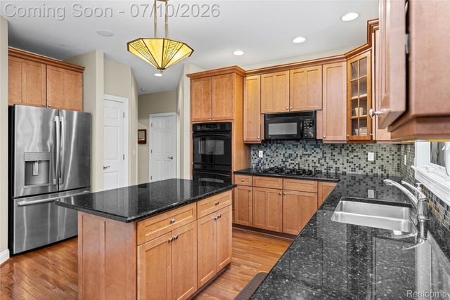 44493 Broadmoor Boulevard, Northville Township, MI 48168