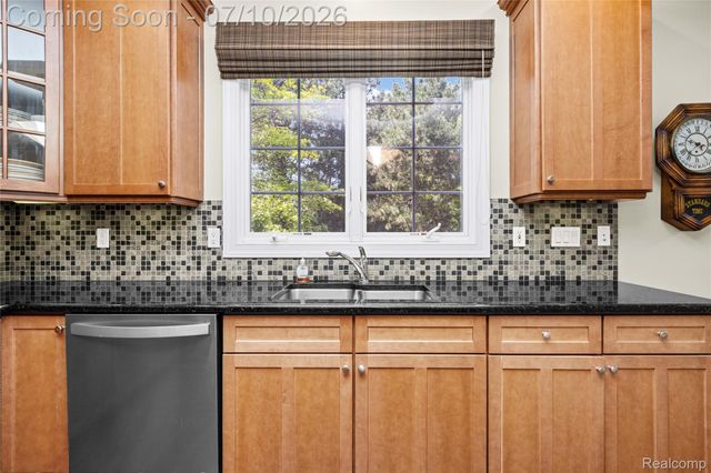 44493 Broadmoor Boulevard, Northville Township, MI 48168