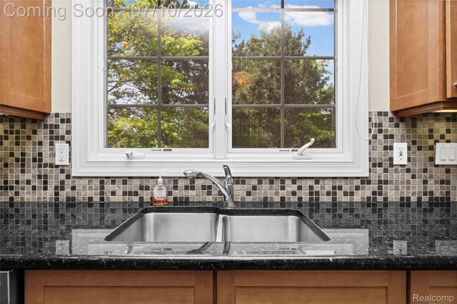 44493 Broadmoor Boulevard, Northville Township, MI 48168