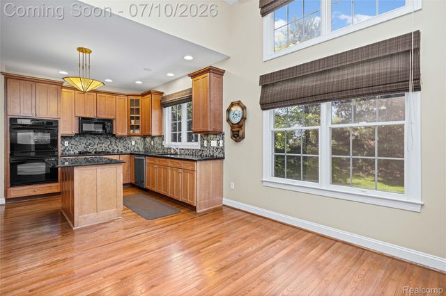 44493 Broadmoor Boulevard, Northville Township, MI 48168