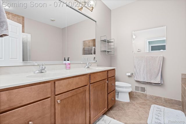 44493 Broadmoor Boulevard, Northville Township, MI 48168