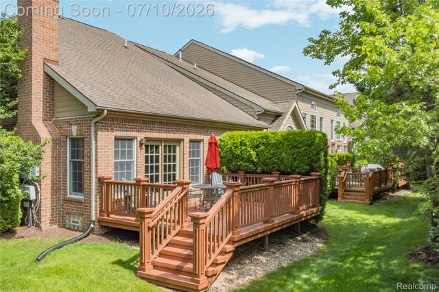 44493 Broadmoor Boulevard, Northville Township, MI 48168