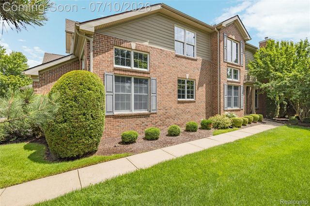 44493 Broadmoor Boulevard, Northville Township, MI 48168