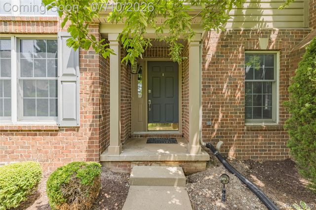 44493 Broadmoor Boulevard, Northville Township, MI 48168