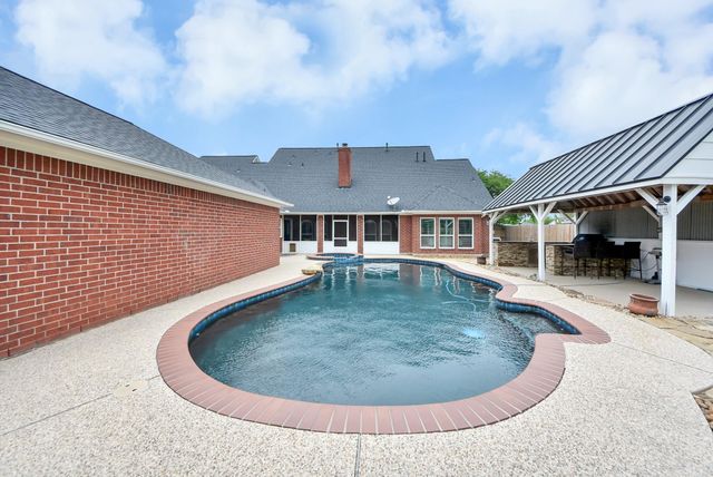 3002 Kathleen Drive, Baytown, TX 77523