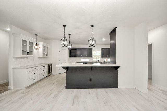 3002 Kathleen Drive, Baytown, TX 77523