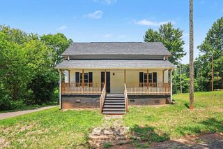 586 Hickory Drive, Startex, SC 29377