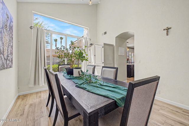 311 W SHANNON Street, Gilbert, AZ 85233