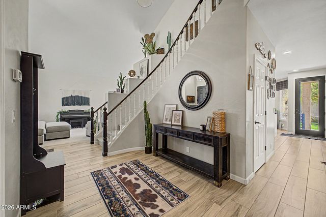 311 W SHANNON Street, Gilbert, AZ 85233