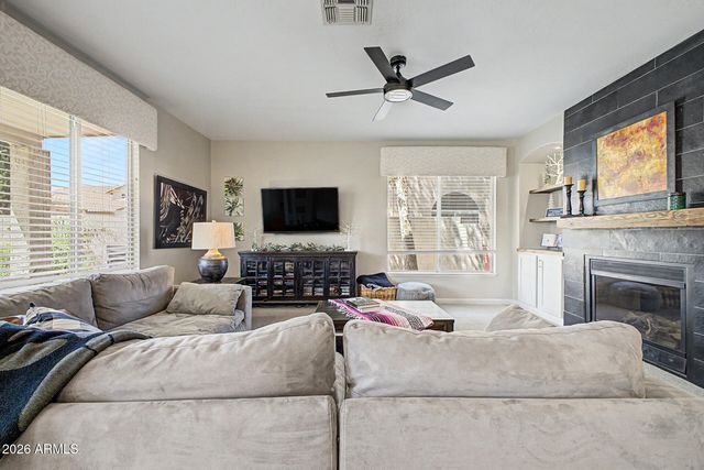 311 W SHANNON Street, Gilbert, AZ 85233