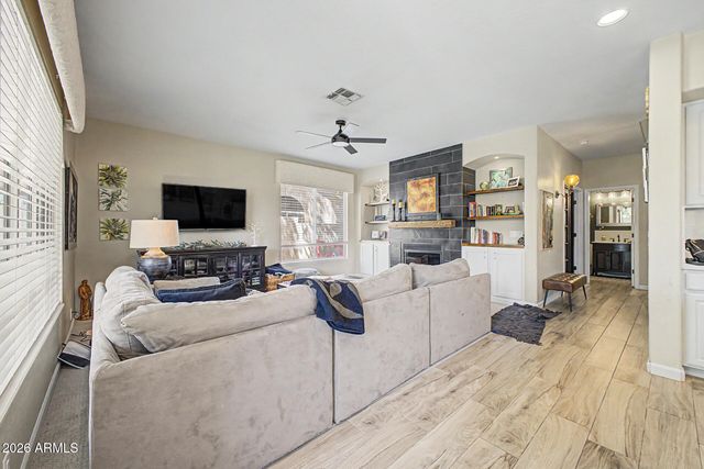 311 W SHANNON Street, Gilbert, AZ 85233