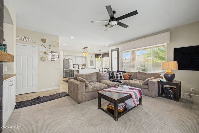 311 W SHANNON Street, Gilbert, AZ 85233