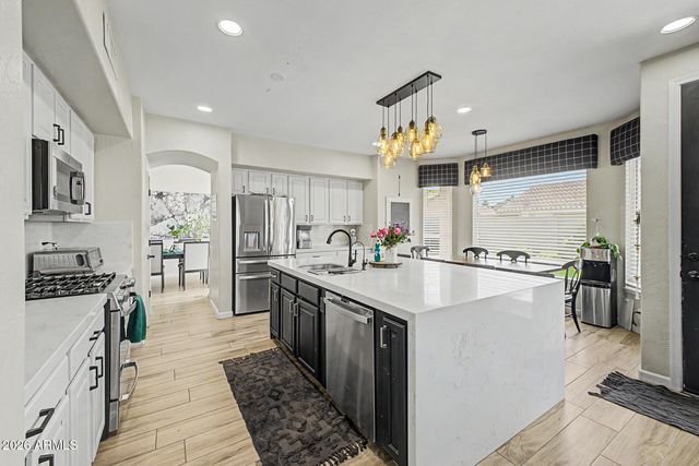 311 W SHANNON Street, Gilbert, AZ 85233