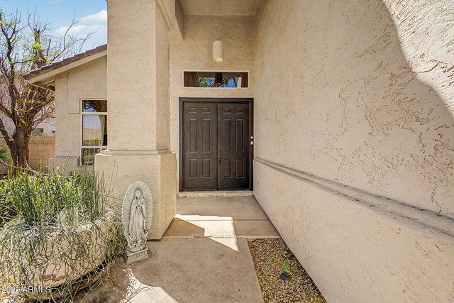 311 W SHANNON Street, Gilbert, AZ 85233